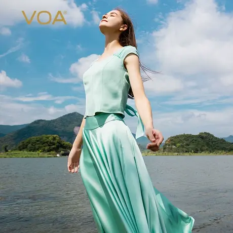 VOA薄荷绿40姆米双面缎光滑重磅真丝自然腰侧插袋大摆型半身裙图片