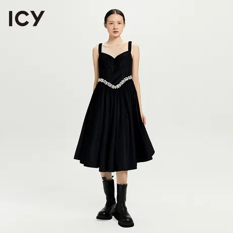 icy2023春季新款华丽肌理感水钻轻礼服吊带百褶裙摆连衣裙图片
