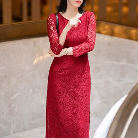 喜婆婆婚宴装秋款2023新款气质洋气修身显瘦中长款红色蕾丝连衣裙图片