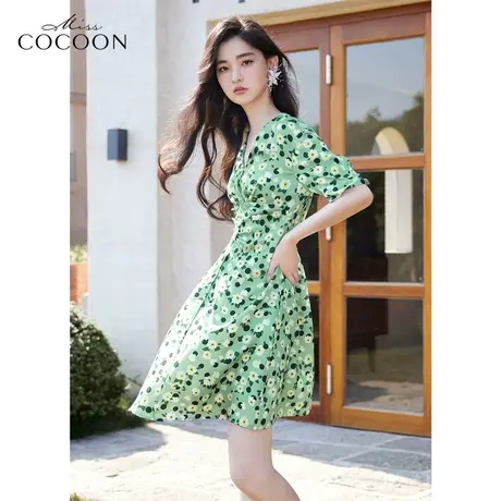 miss COCOON法式碎花连衣裙女2023新款春季收腰显瘦V领设计感裙子图片