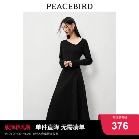 太平鸟 2024春季新款针织V领连衣裙抽绳优雅气质小黑裙女士图片